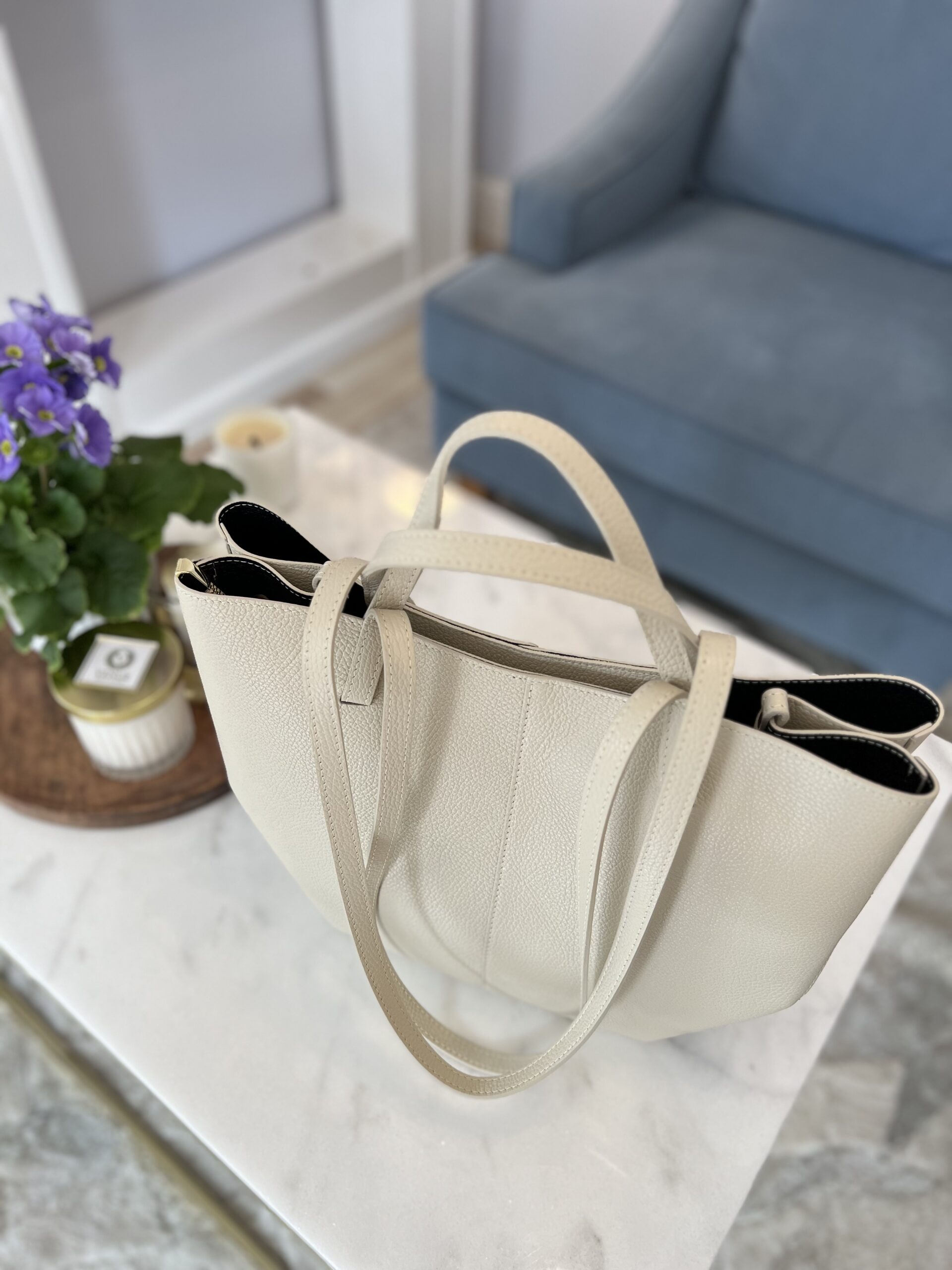 Skórzana torebka BIG LUCY/ bardzo jasny beż - obrazek 4