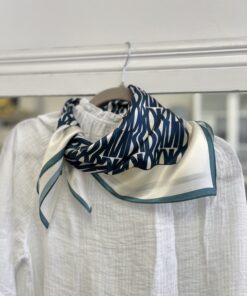 APASZKA JEDWAB 100% MILA