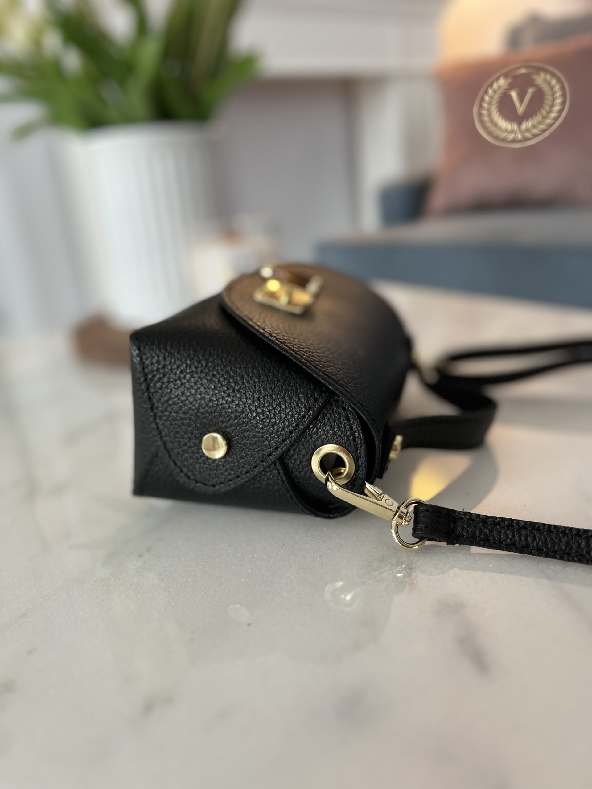 Skórzana torebka MIU/ klasyczna czerń - obrazek 2