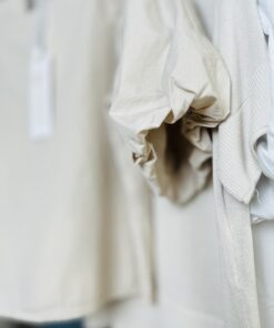 Alternative view of Bluzka VIVIEN/ jasny beż