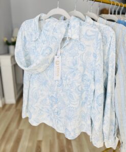 Alternative view of Koszula lniana CARLA M