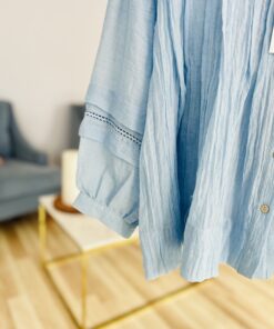 Alternative view of Bluzka LARA