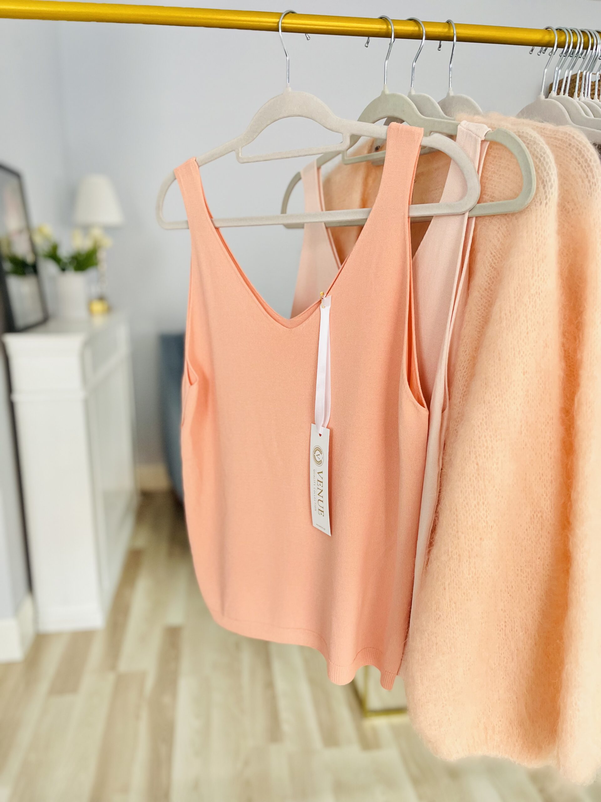 TOP MINIMAL/ jasny koral