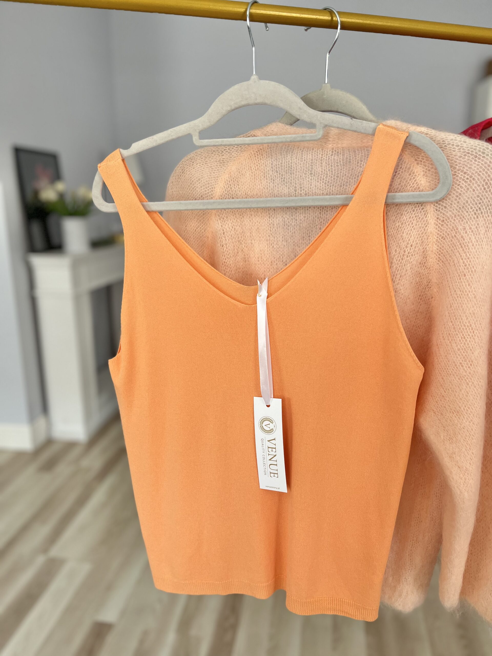 TOP MINIMAL/ brzoskwiniowy