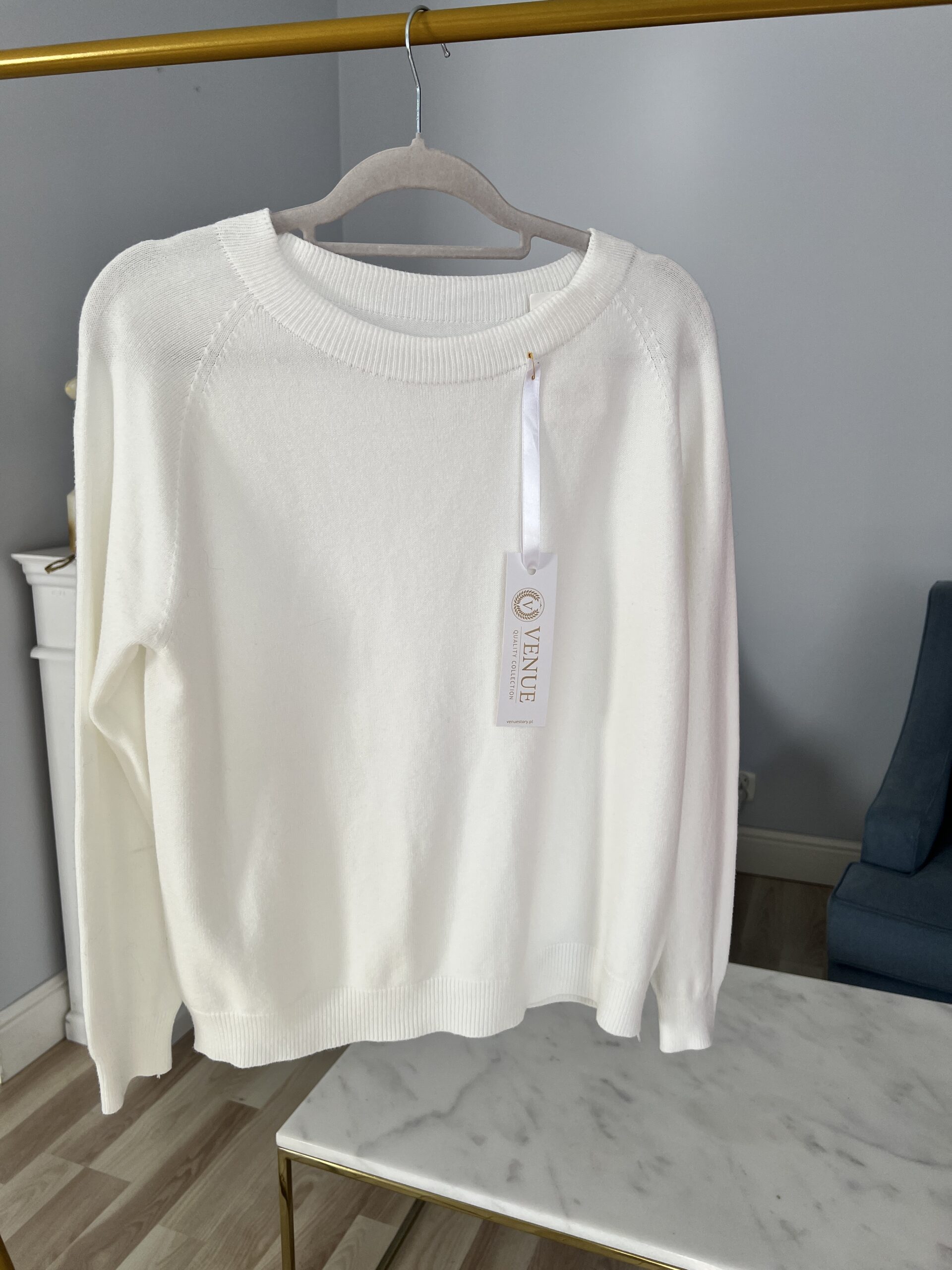 Sweter MIA/ biel