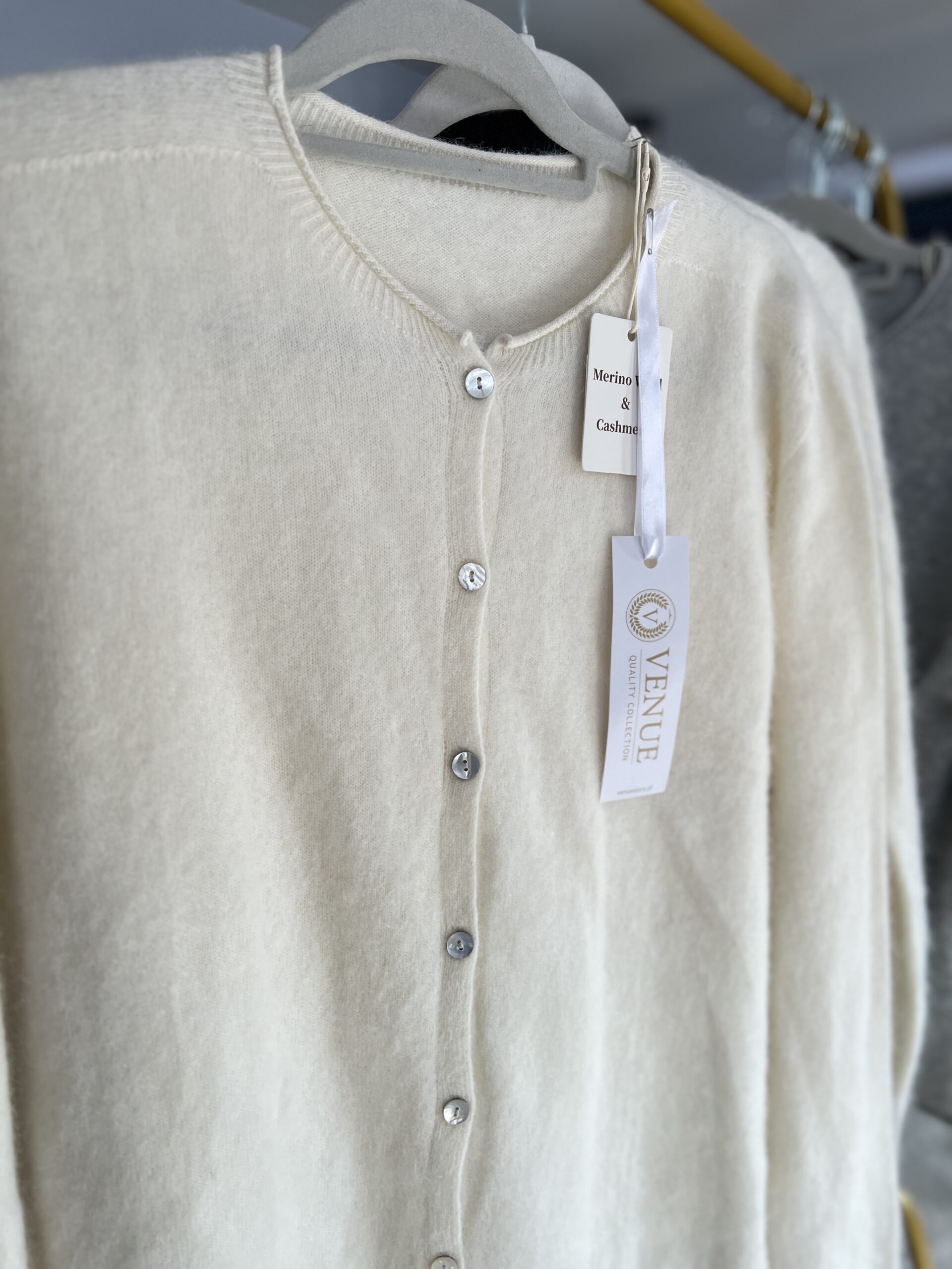 Kardigan IVA -merino/kaszmir/jedwab ELEGANCKIE ECRU - obrazek 2