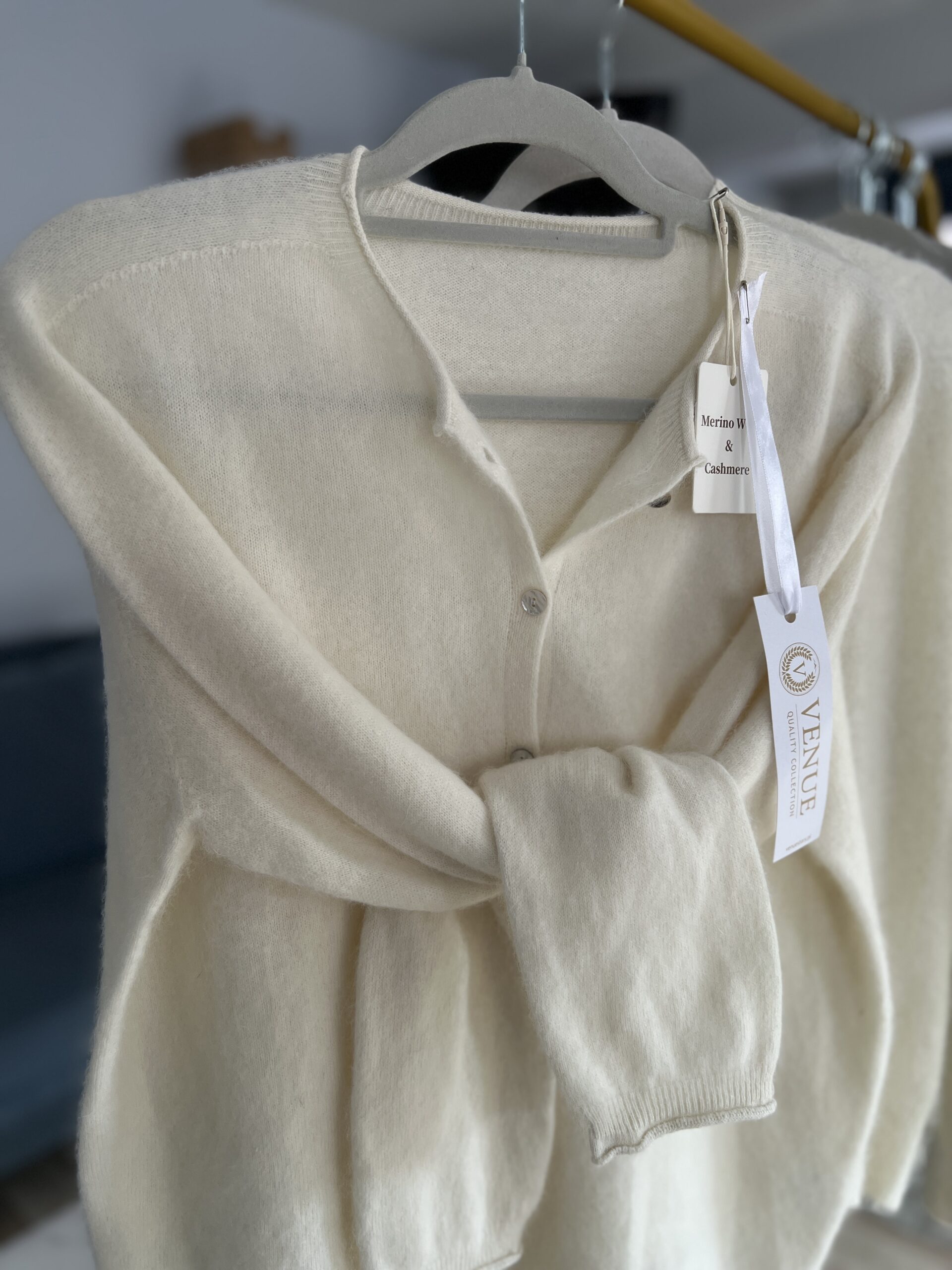 Kardigan IVA -merino/kaszmir/jedwab ELEGANCKIE ECRU - obrazek 3